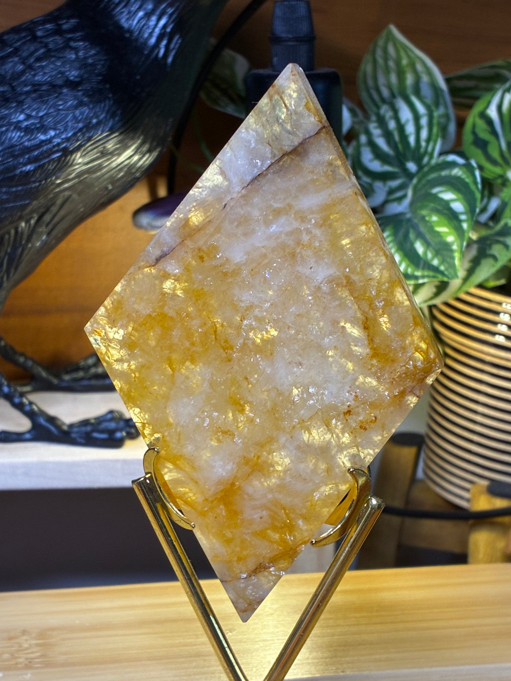 Golden Healer Rhombus on Stand