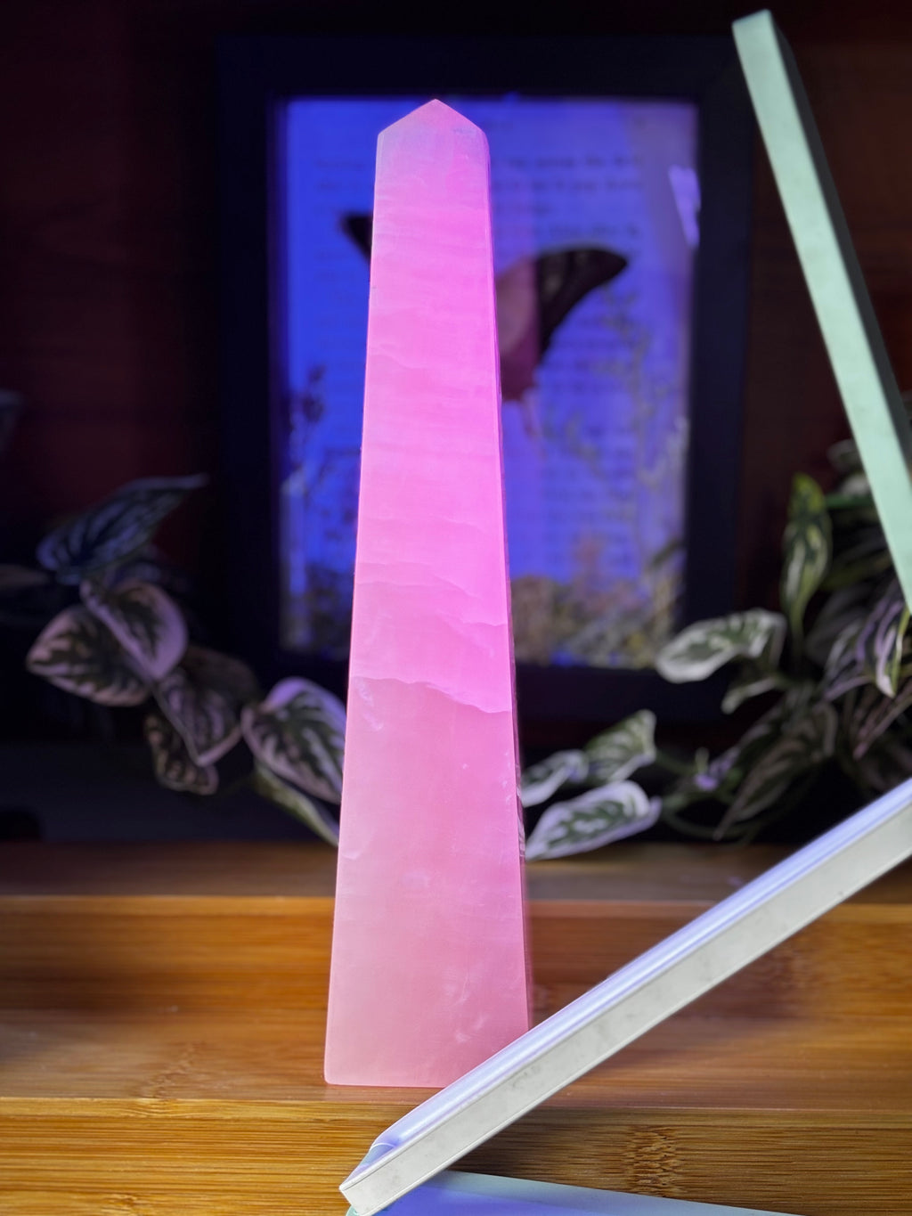 Mangano Calcite Tower
