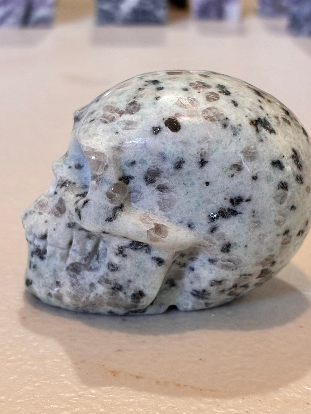Kiwi Jasper Skulls