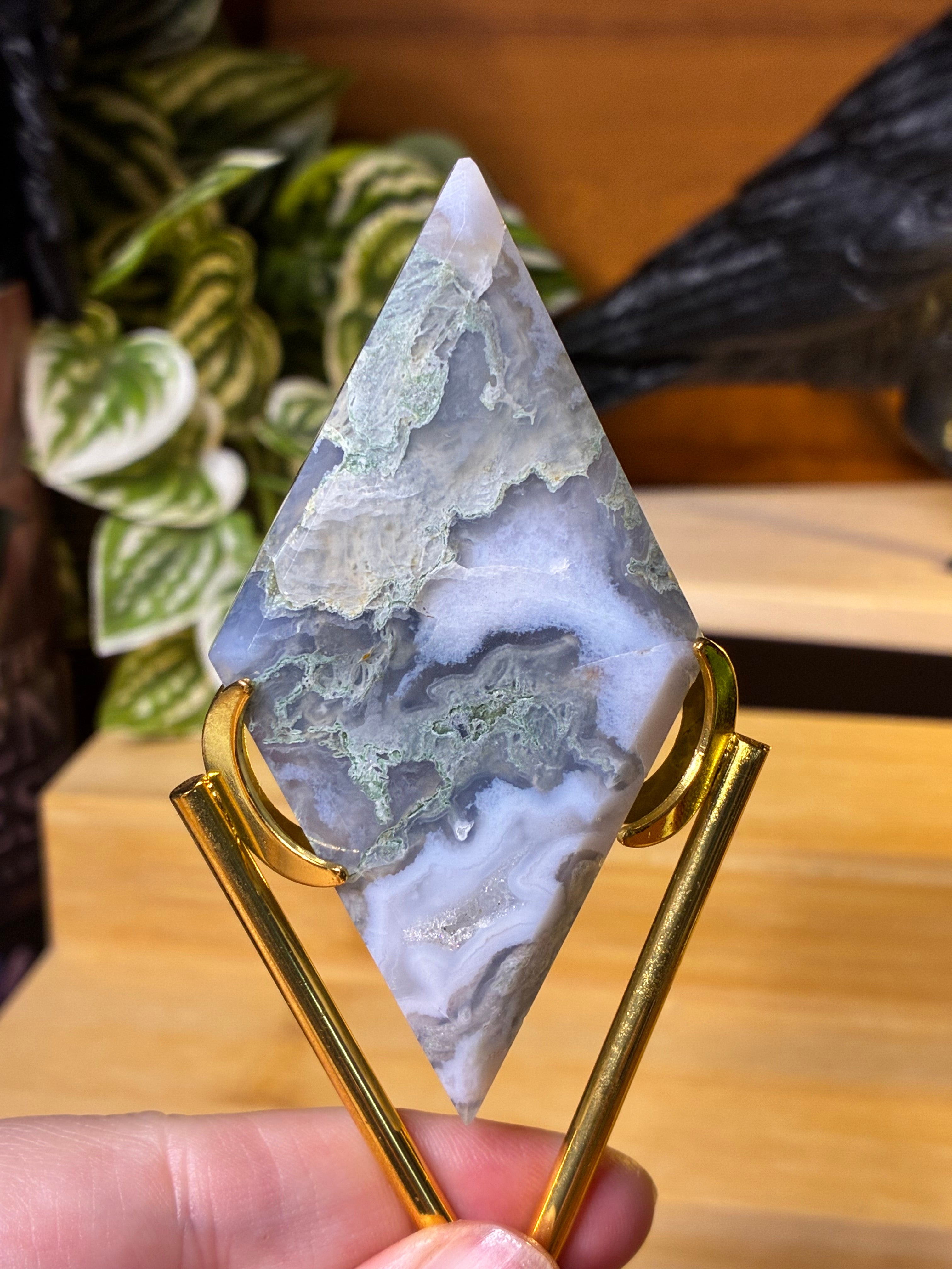 Moss Agate Rhombus w/Stand