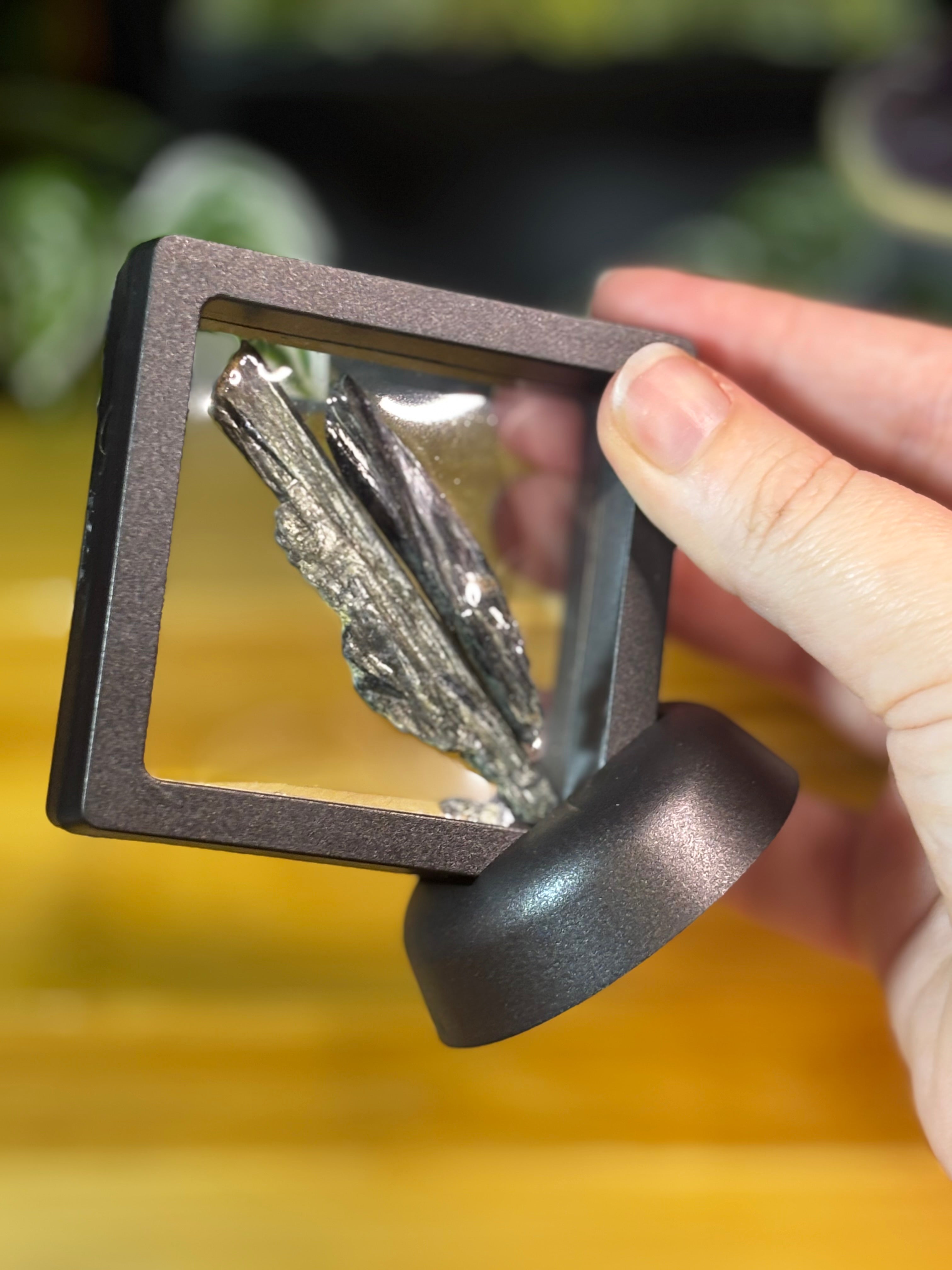 Vivianite 3