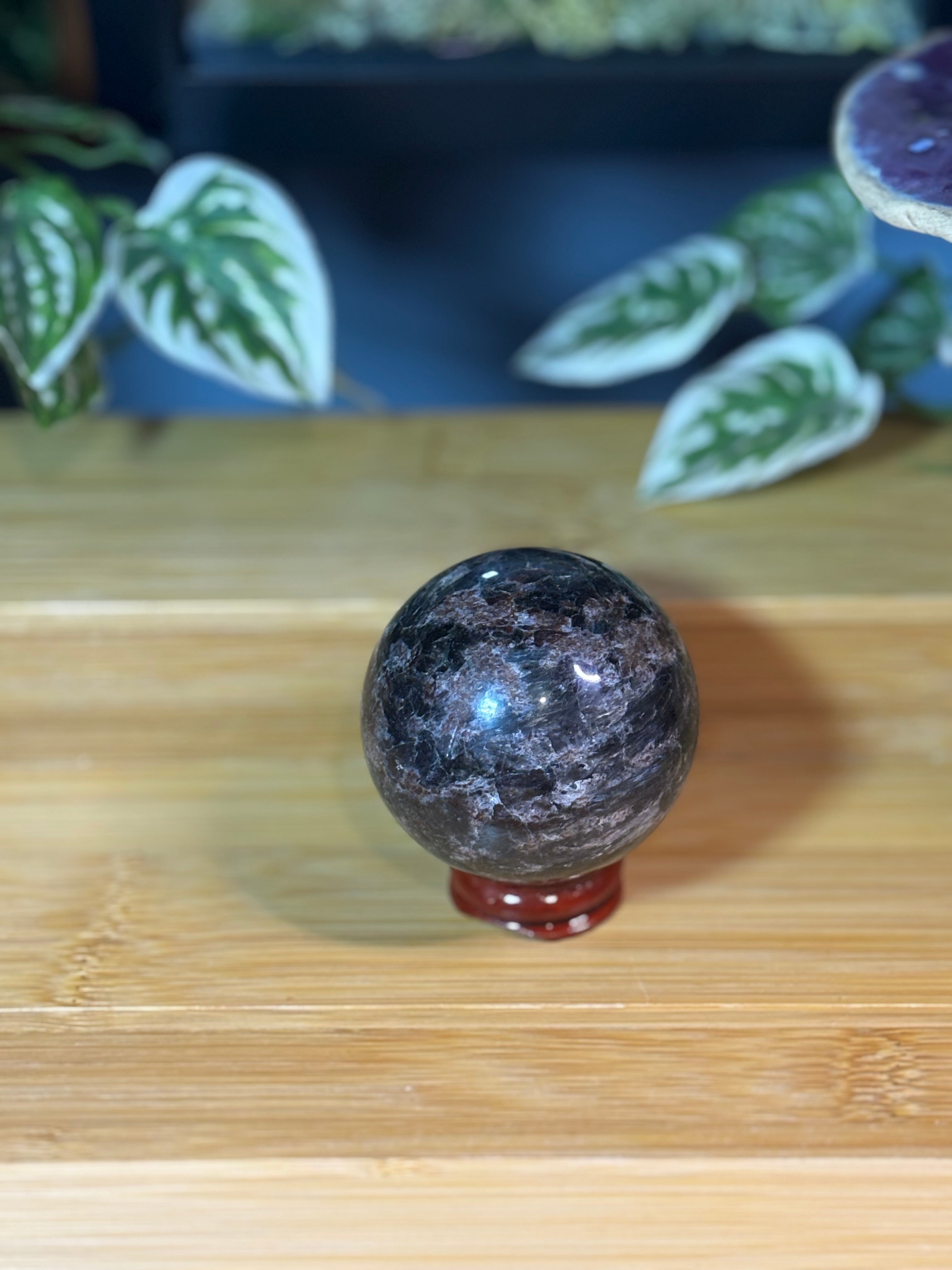 Arfvedsonite & Garnet Sphere