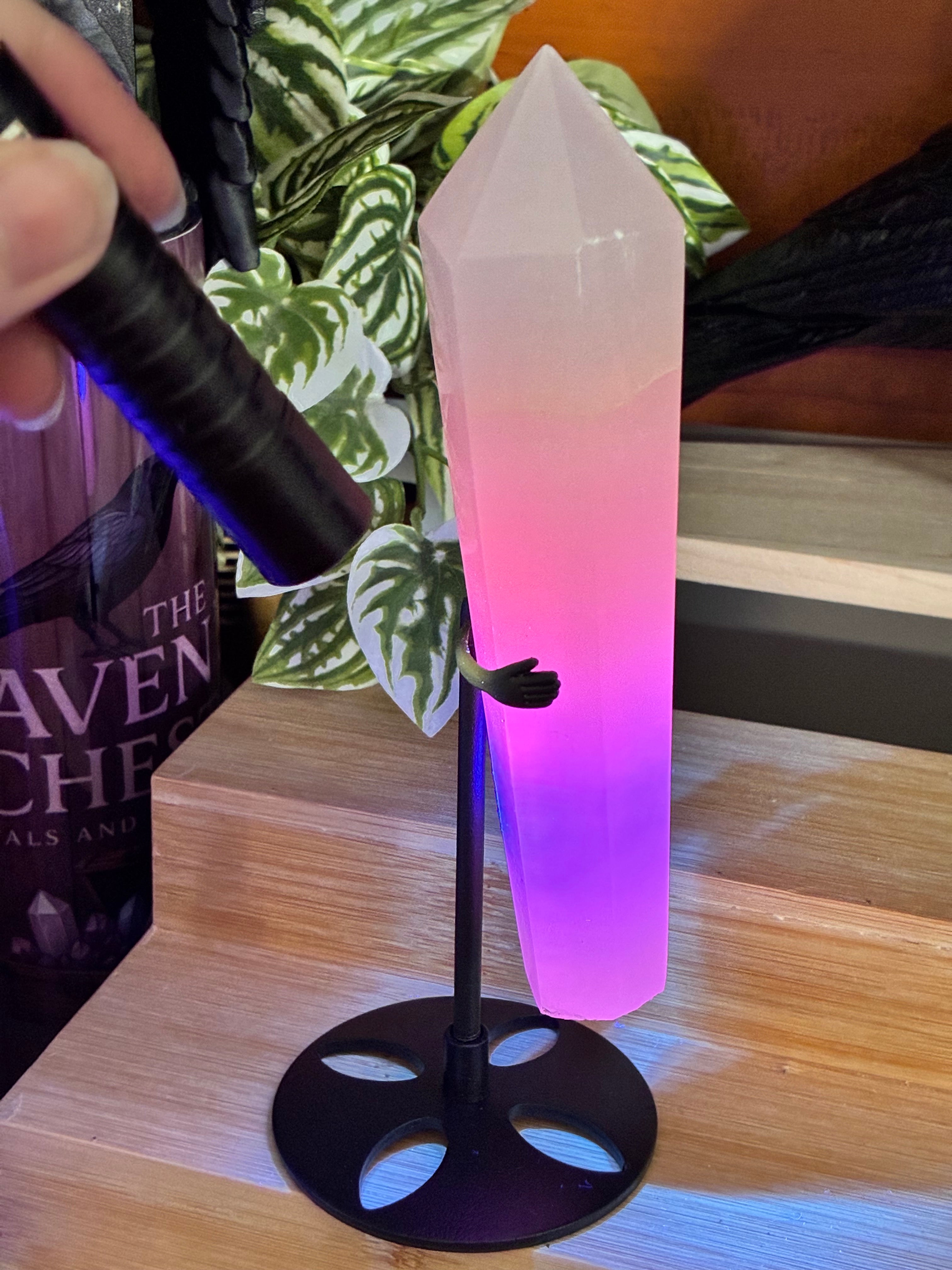 Mangano Calcite Wand w/Stand 2