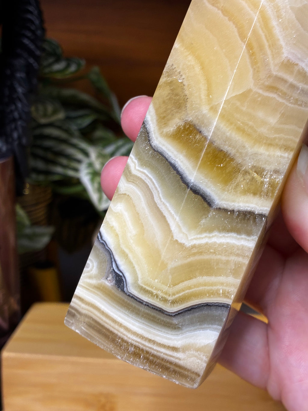 Dendritic Banded Calcite Tower