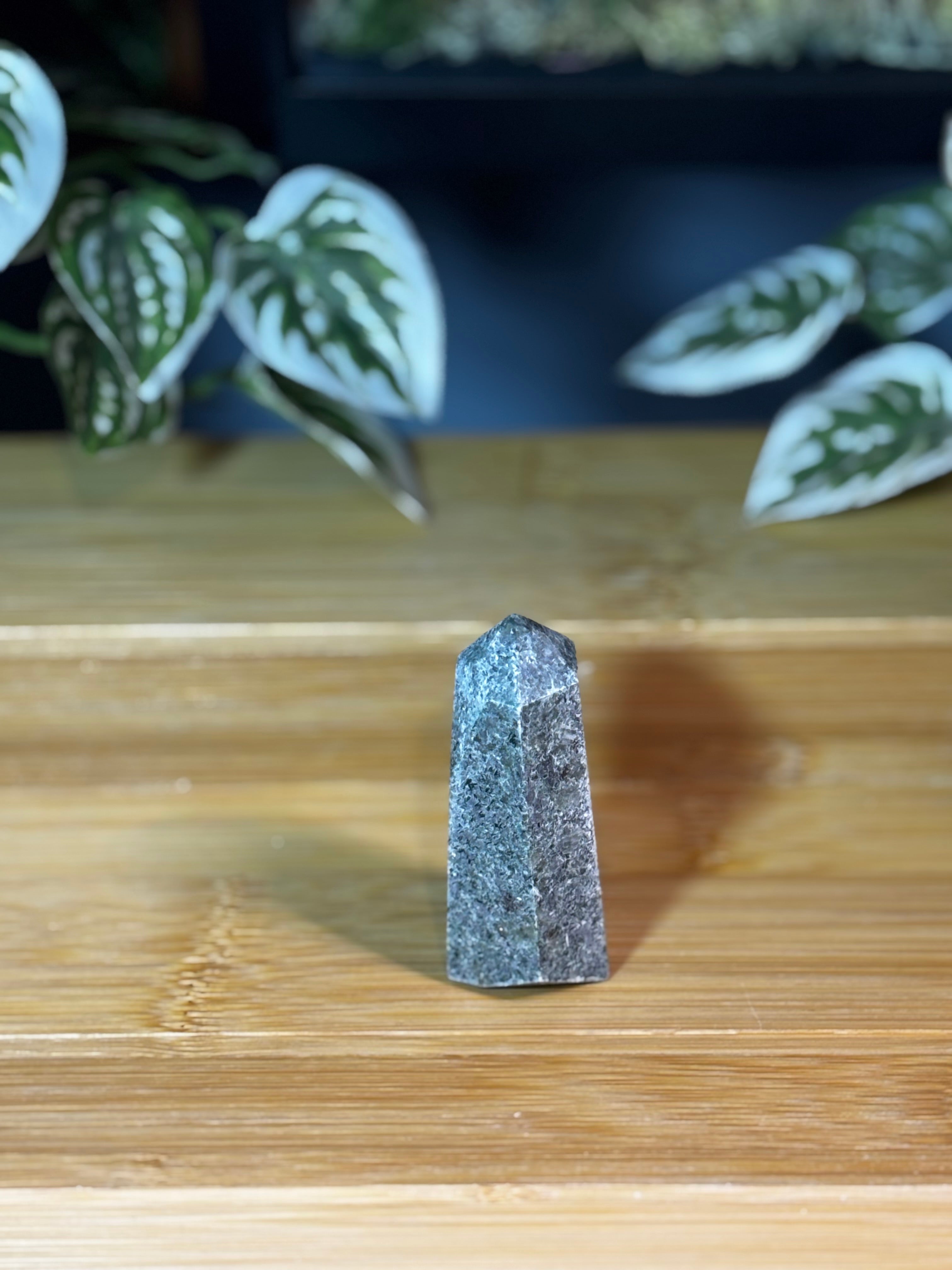Green Kyanite Point