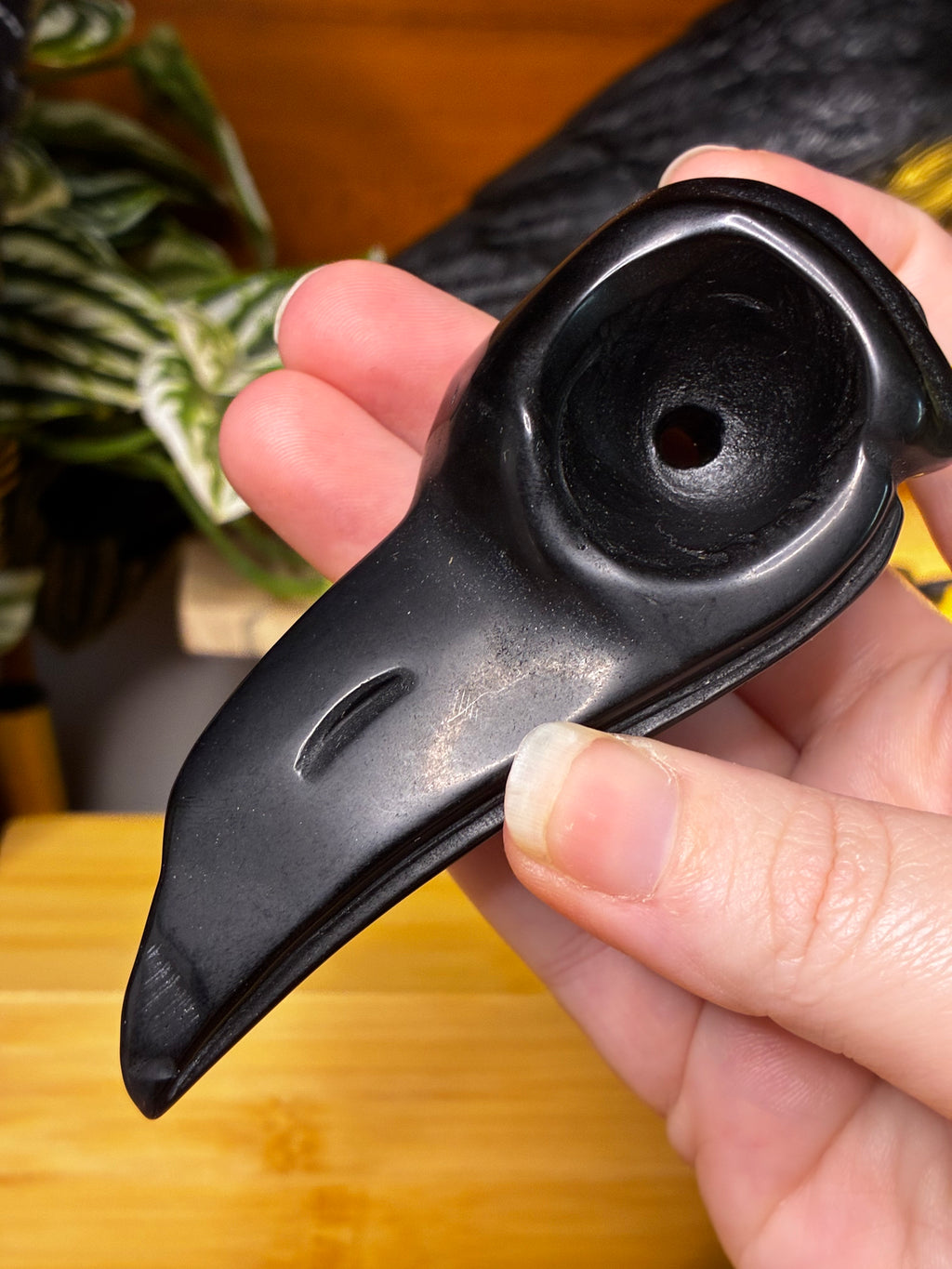 Black Obsidian Raven Skull