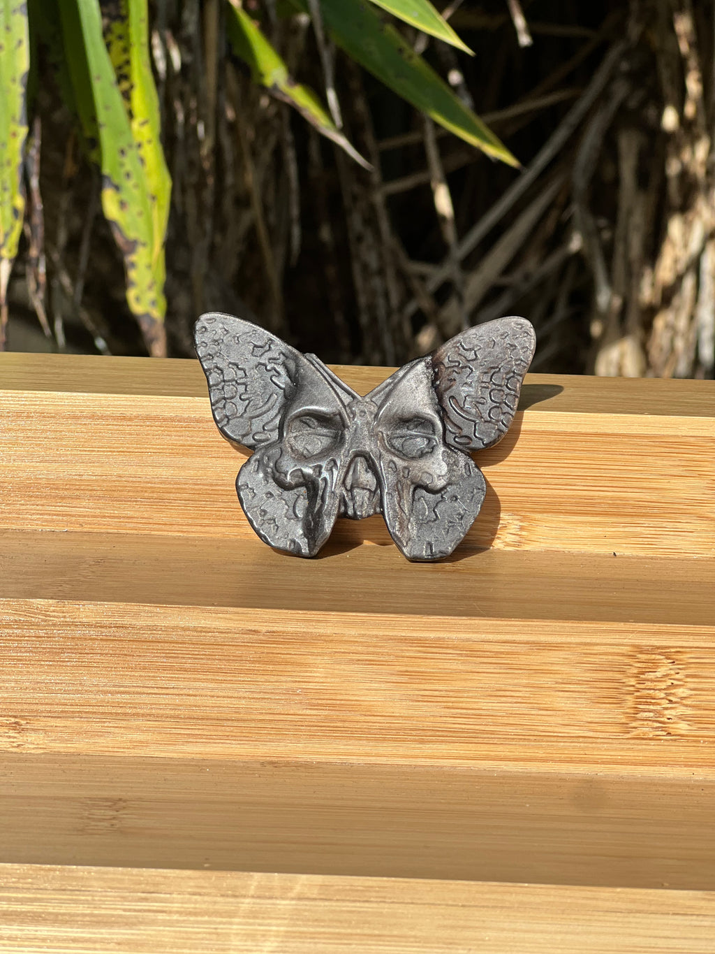 Silver Sheen Obsidian Death Head Moth 1