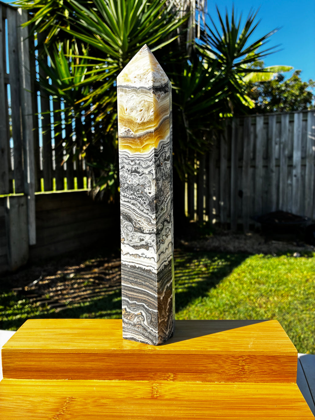 Dendritic Calcite Tower