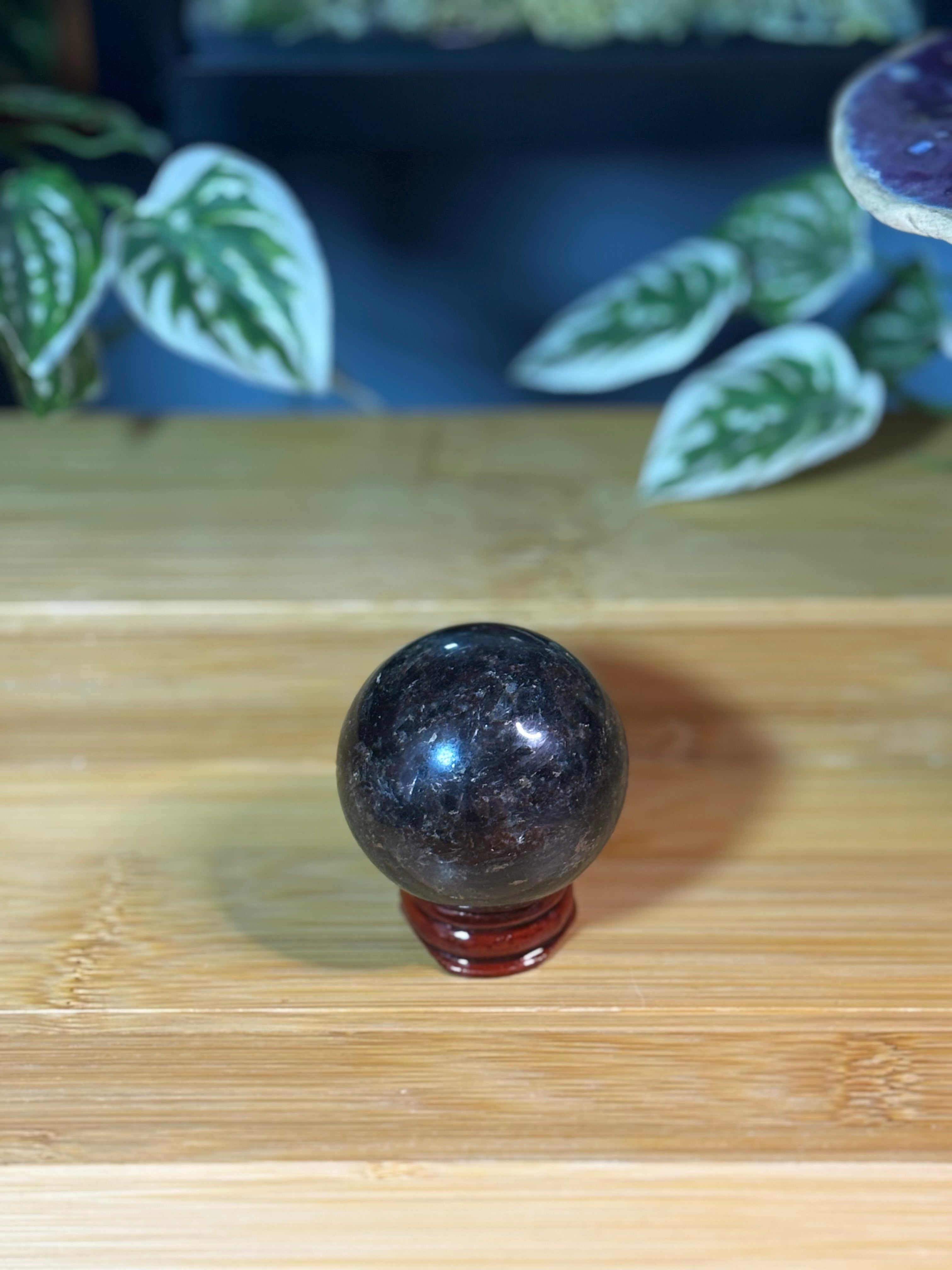 Arfvedsonite & Garnet Sphere