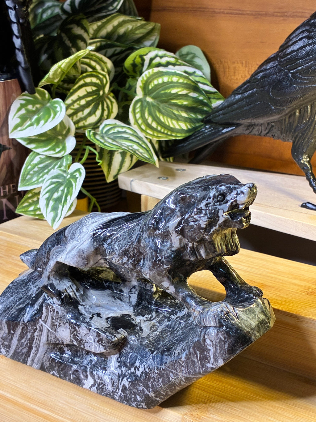 Picasso Jasper Wolf Carving