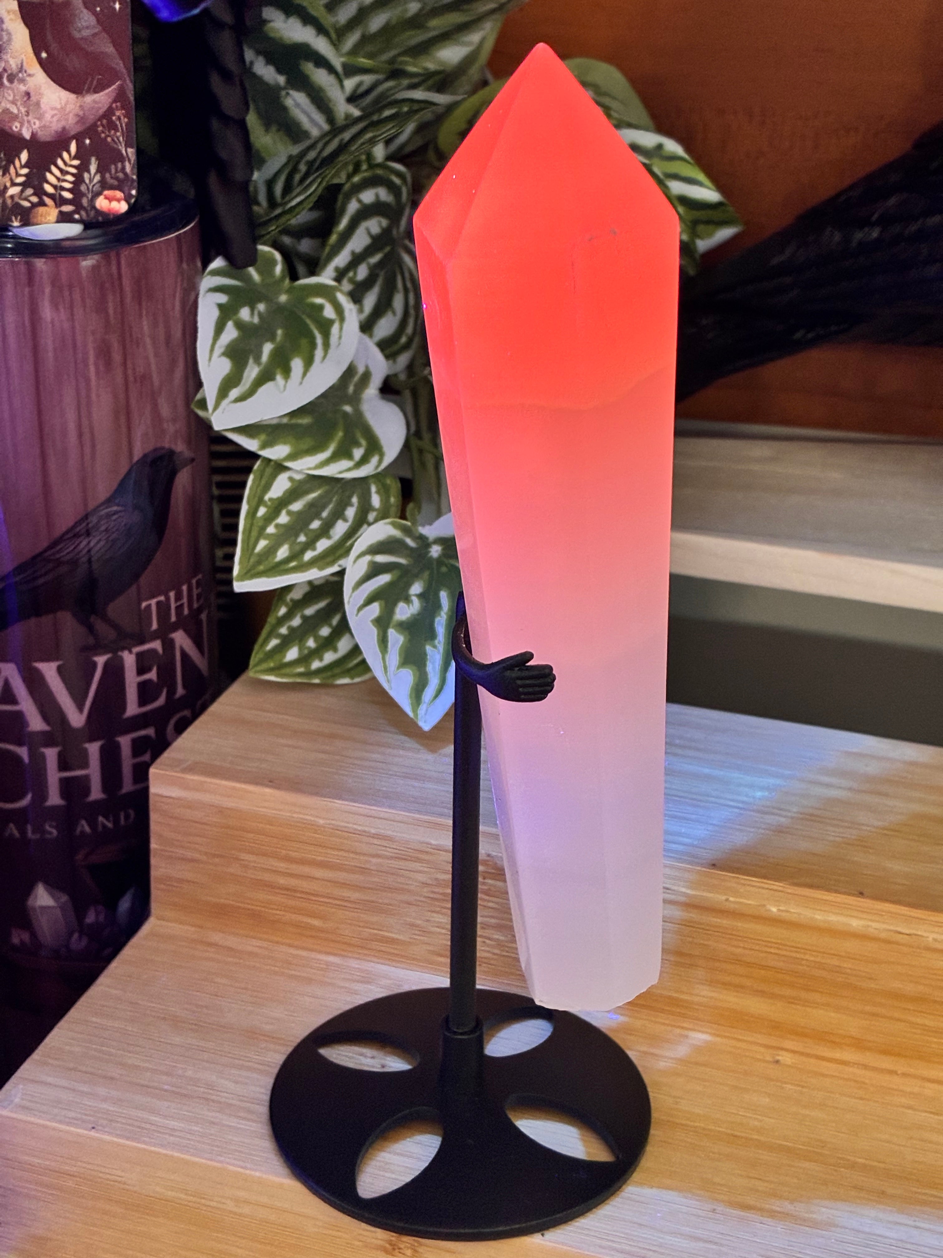 Mangano Calcite Wand w/Stand 2