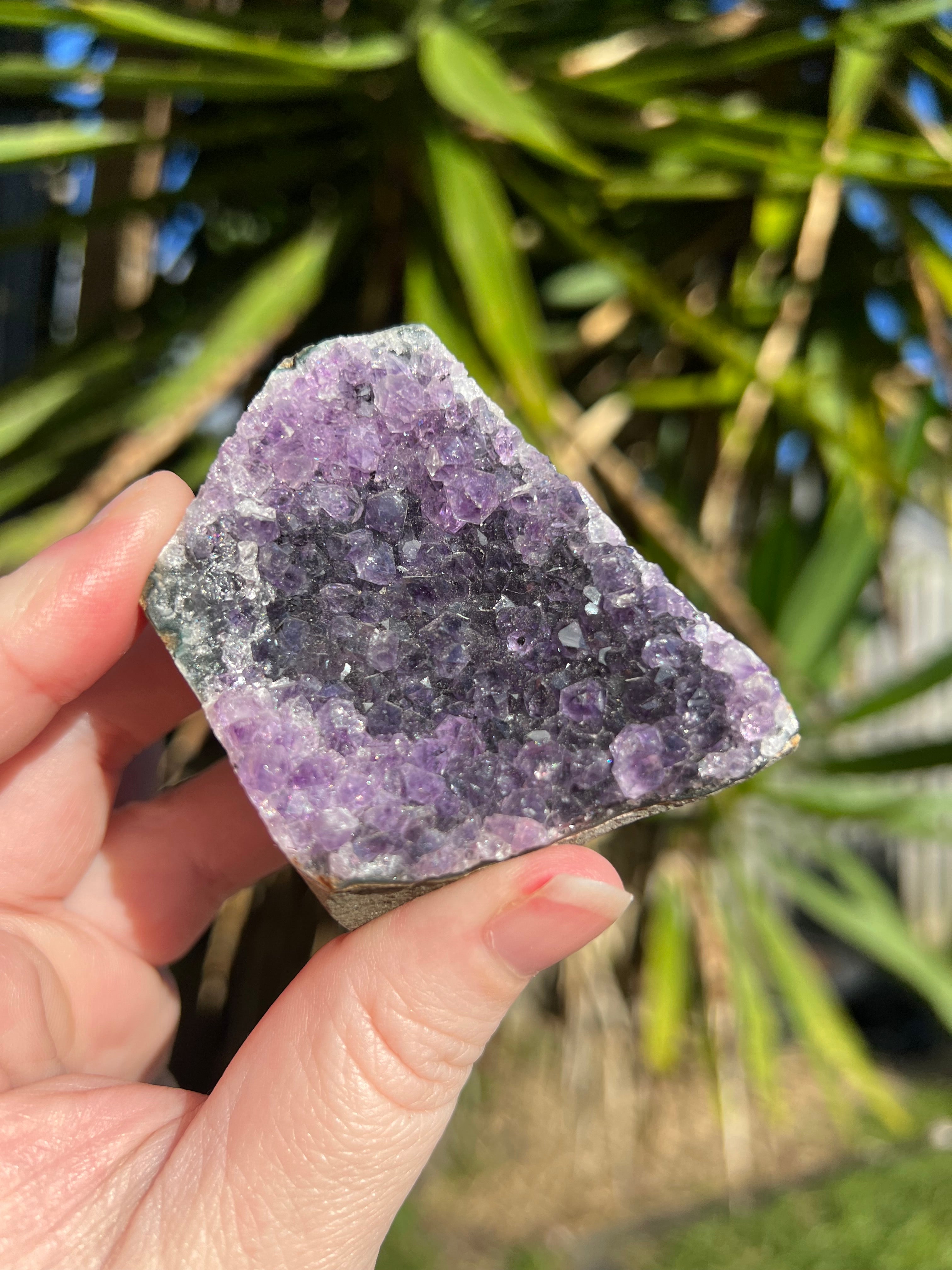 Amethyst Mini Cave Cut Base