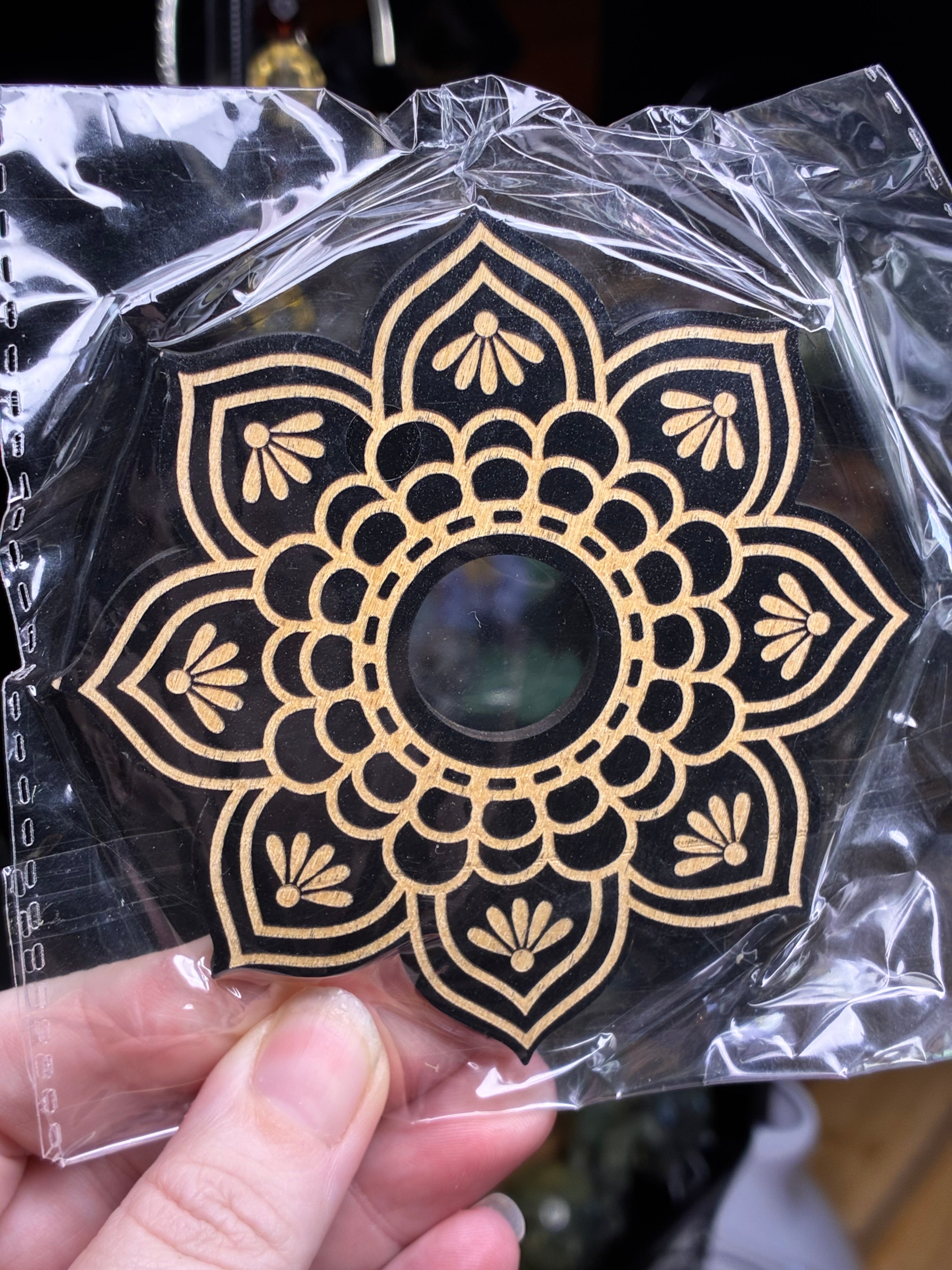 Wooden Mandala Sphere Holders