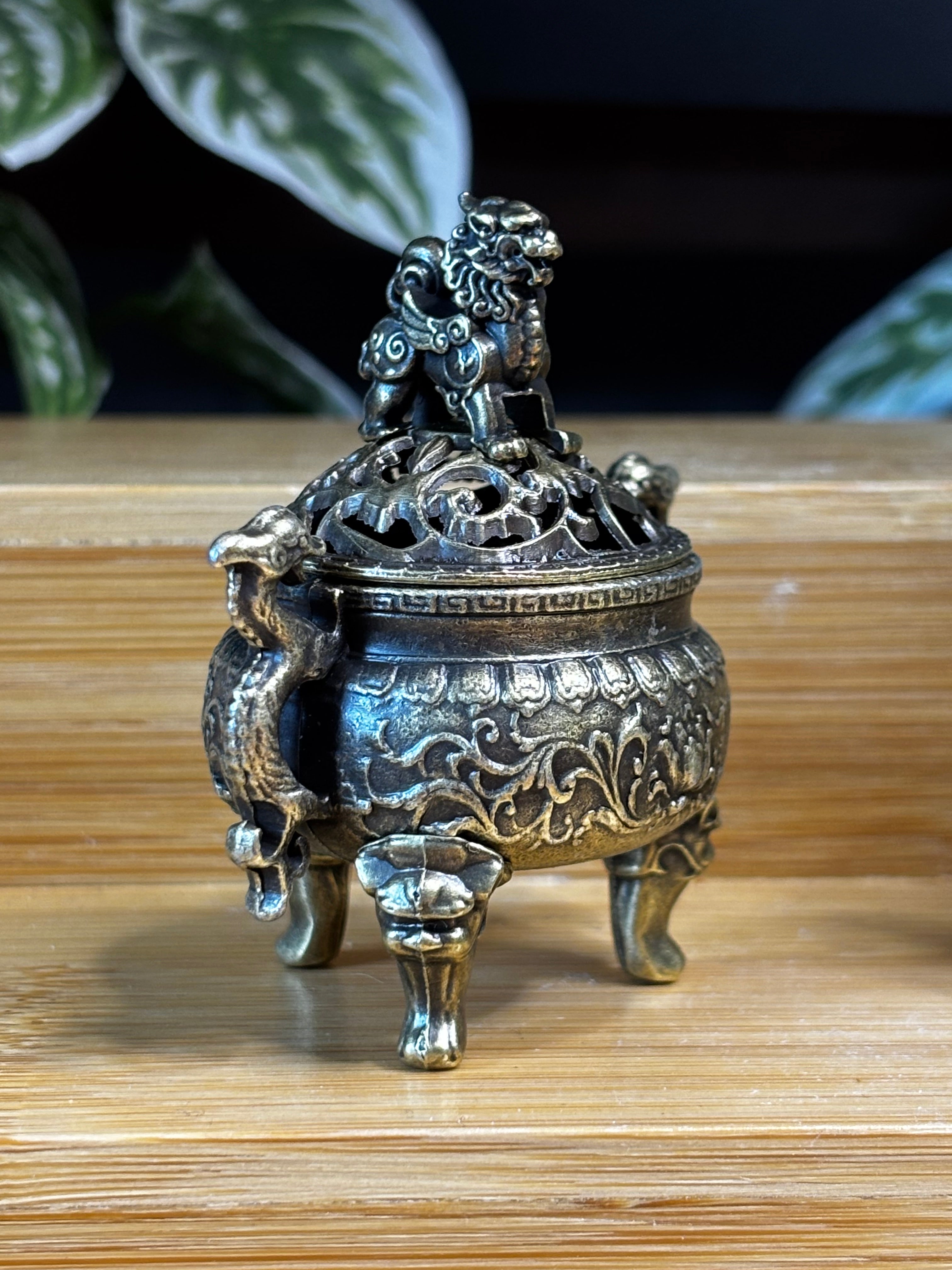 Foo Dog Incense & Trinket Holder