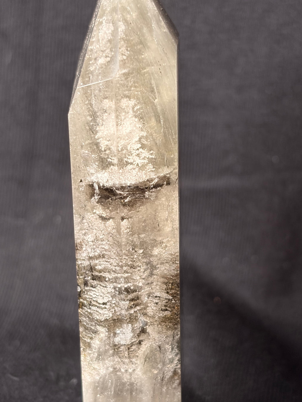 **DAMAGED**Thousand Layer Garden Quartz Point