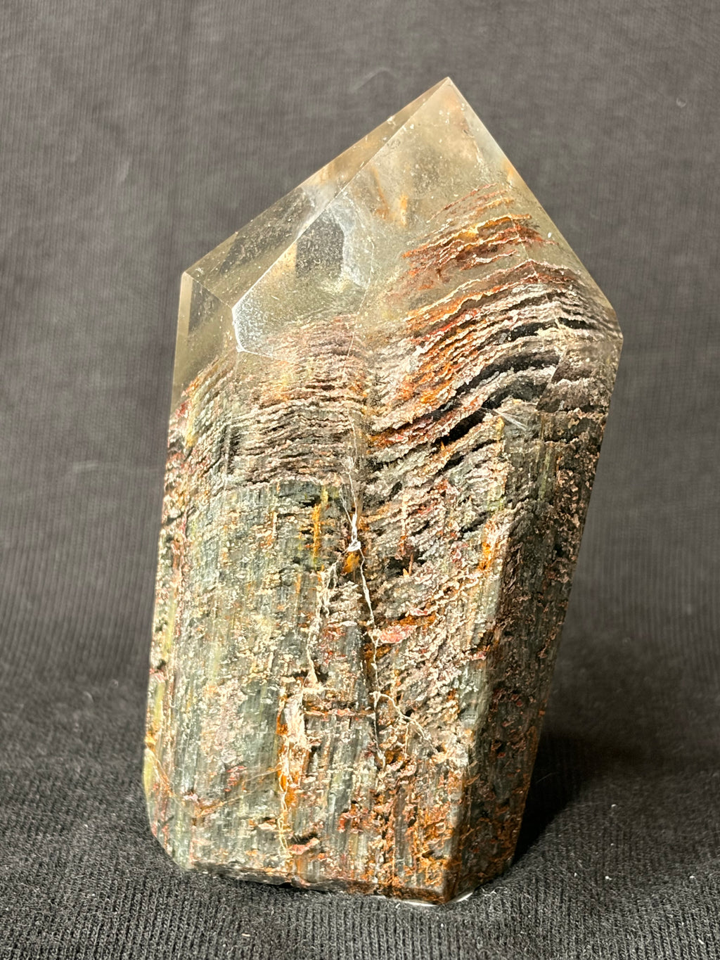Thousand Layers Garden Quartz Point