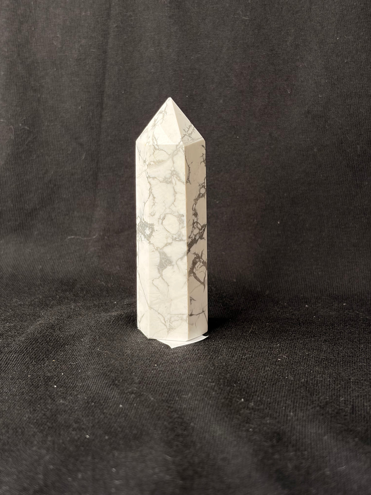 Howlite Point 1