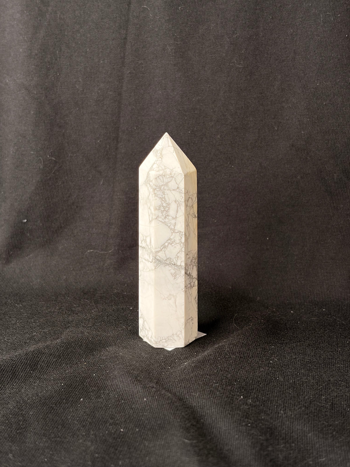 Howlite Point 2