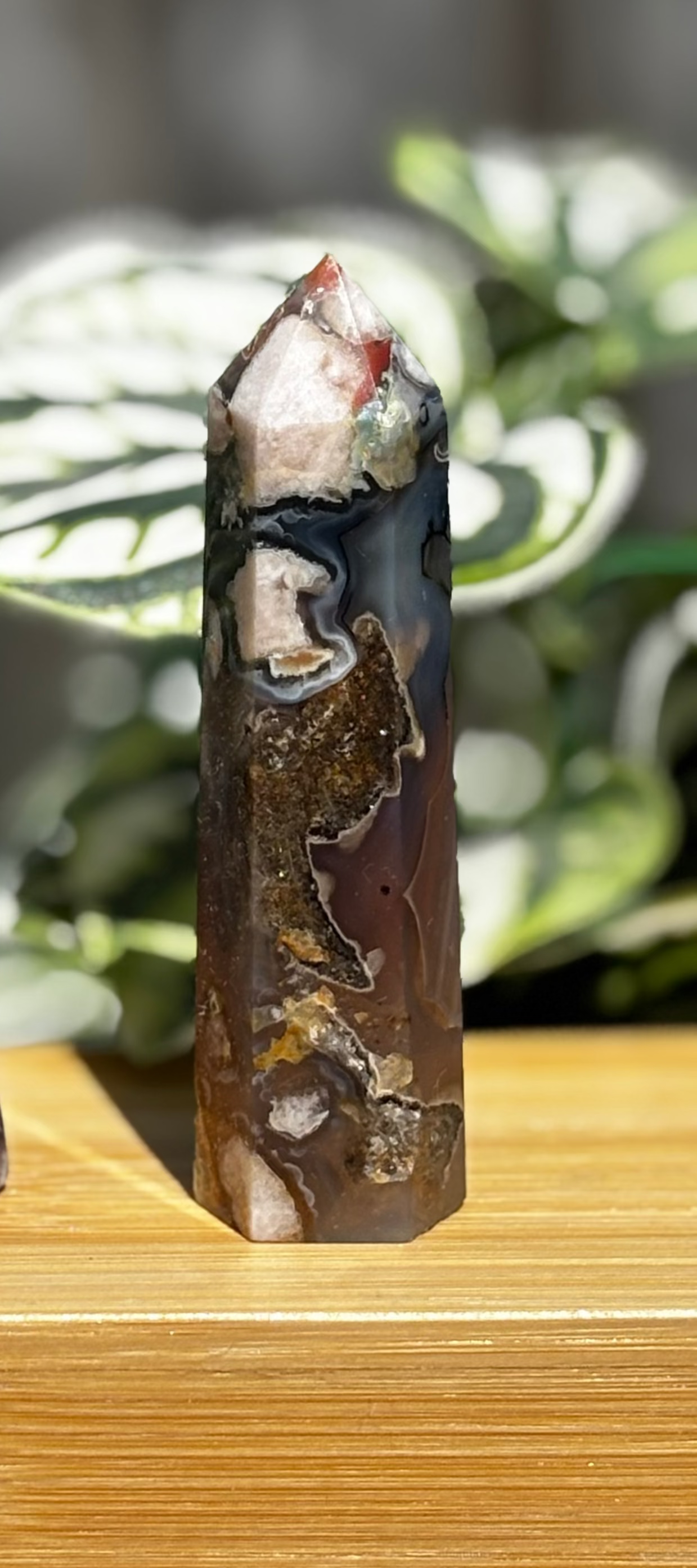 Flower Agate Point with Carnelian