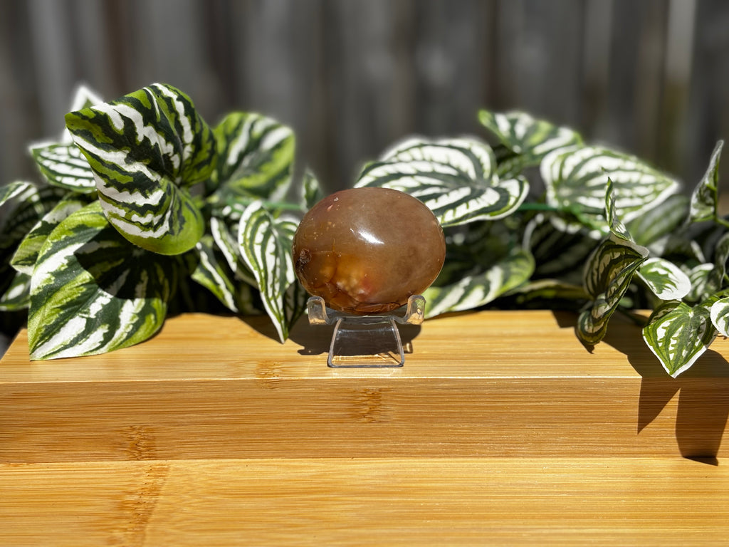 Carnelian Flower Agate Palm Stone