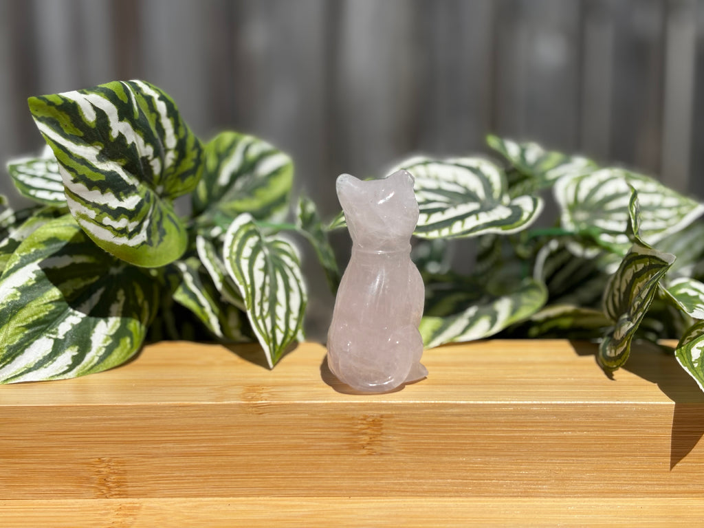 Rose Quartz Cat Carving