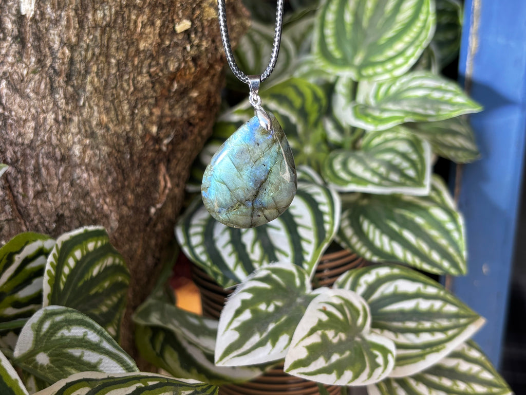 Labradorite Pendant 3