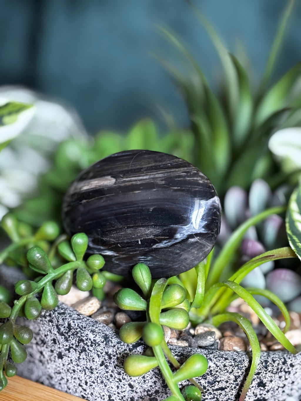 Hypersthene Palm Stone