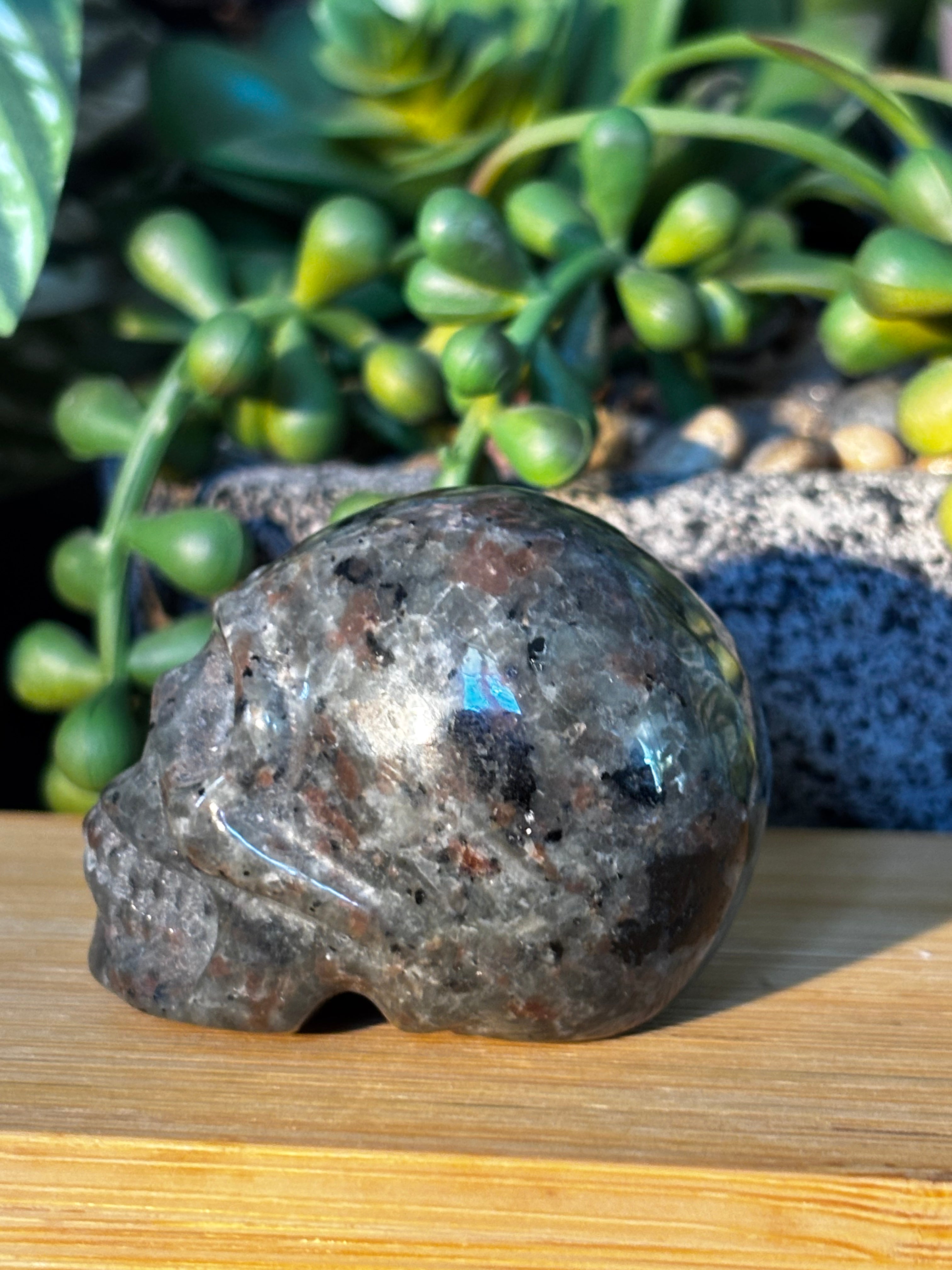 Yooperlite Skull Carving