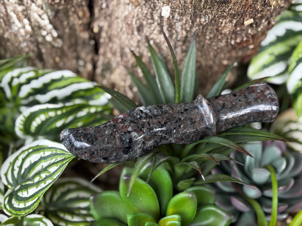 Yooperlite Dagger Carving