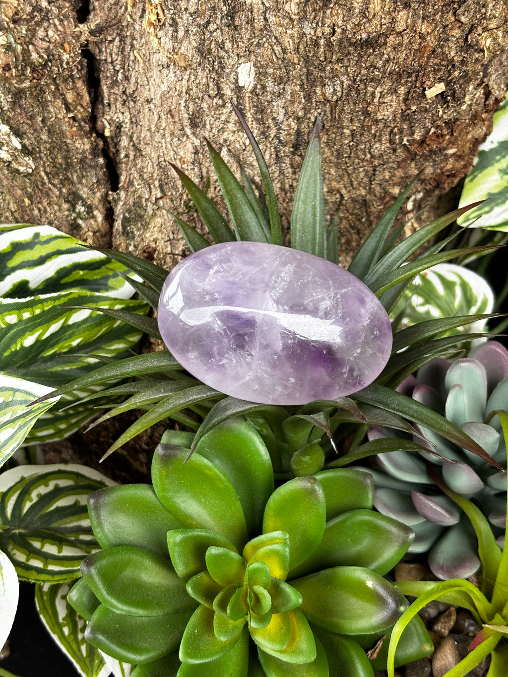 Amethyst Palm Stone