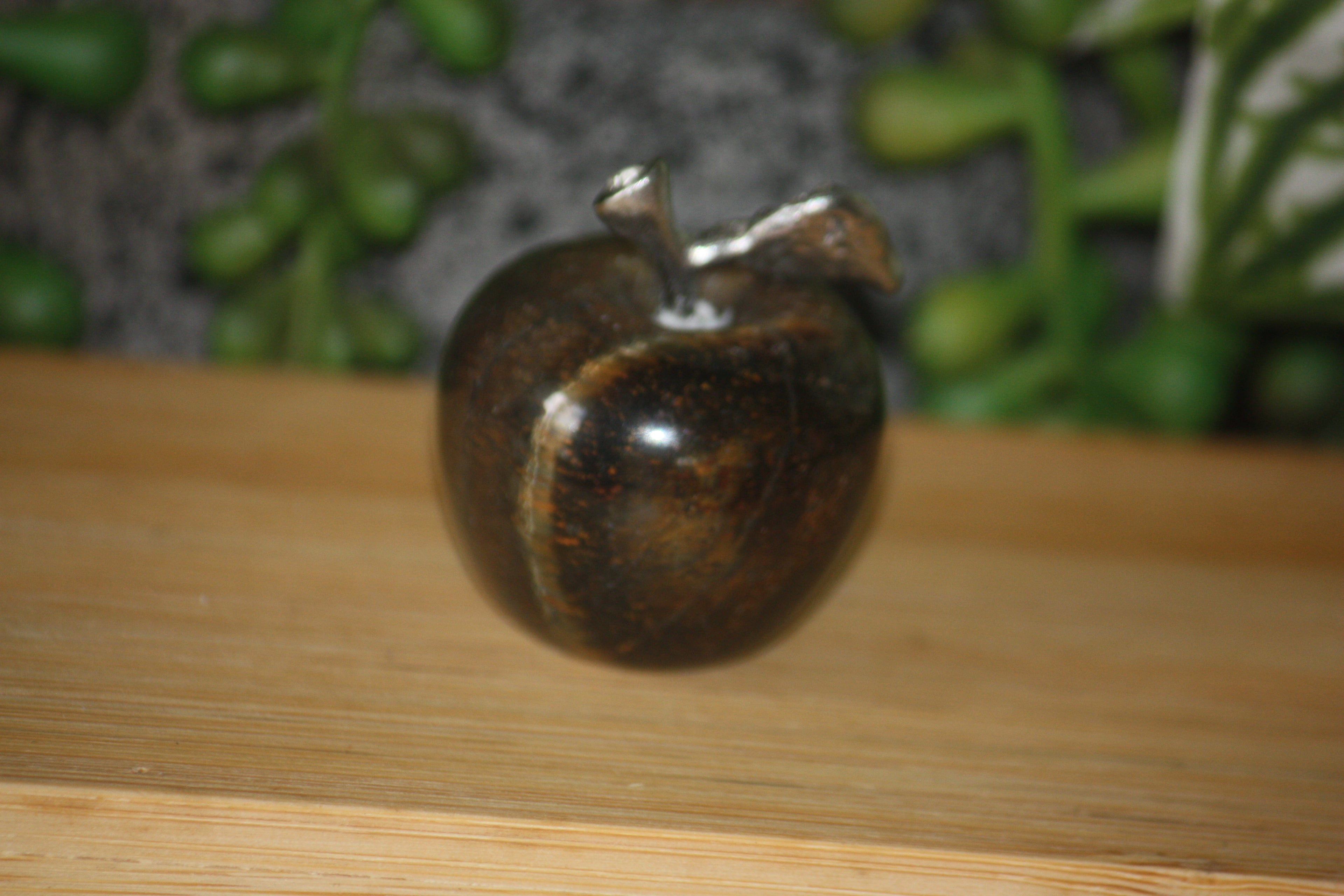 Tigers Eye/Tigers Iron Apple Carving