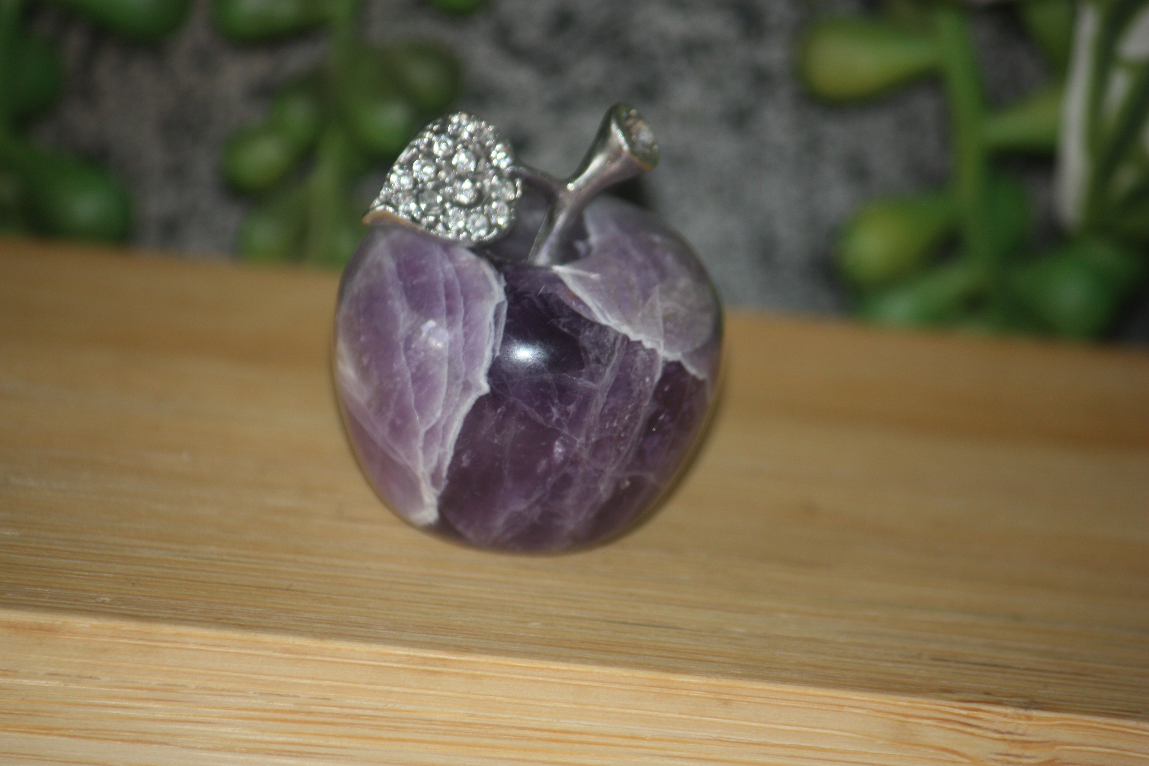Amethyst Apple Carving 2