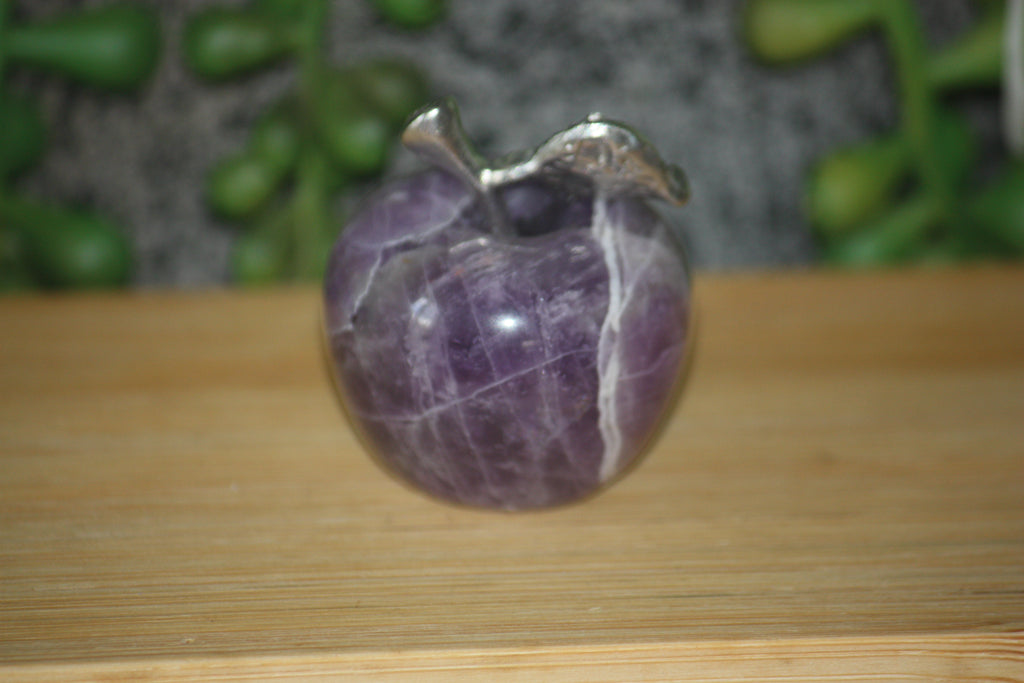 Amethyst Apple Carving 2