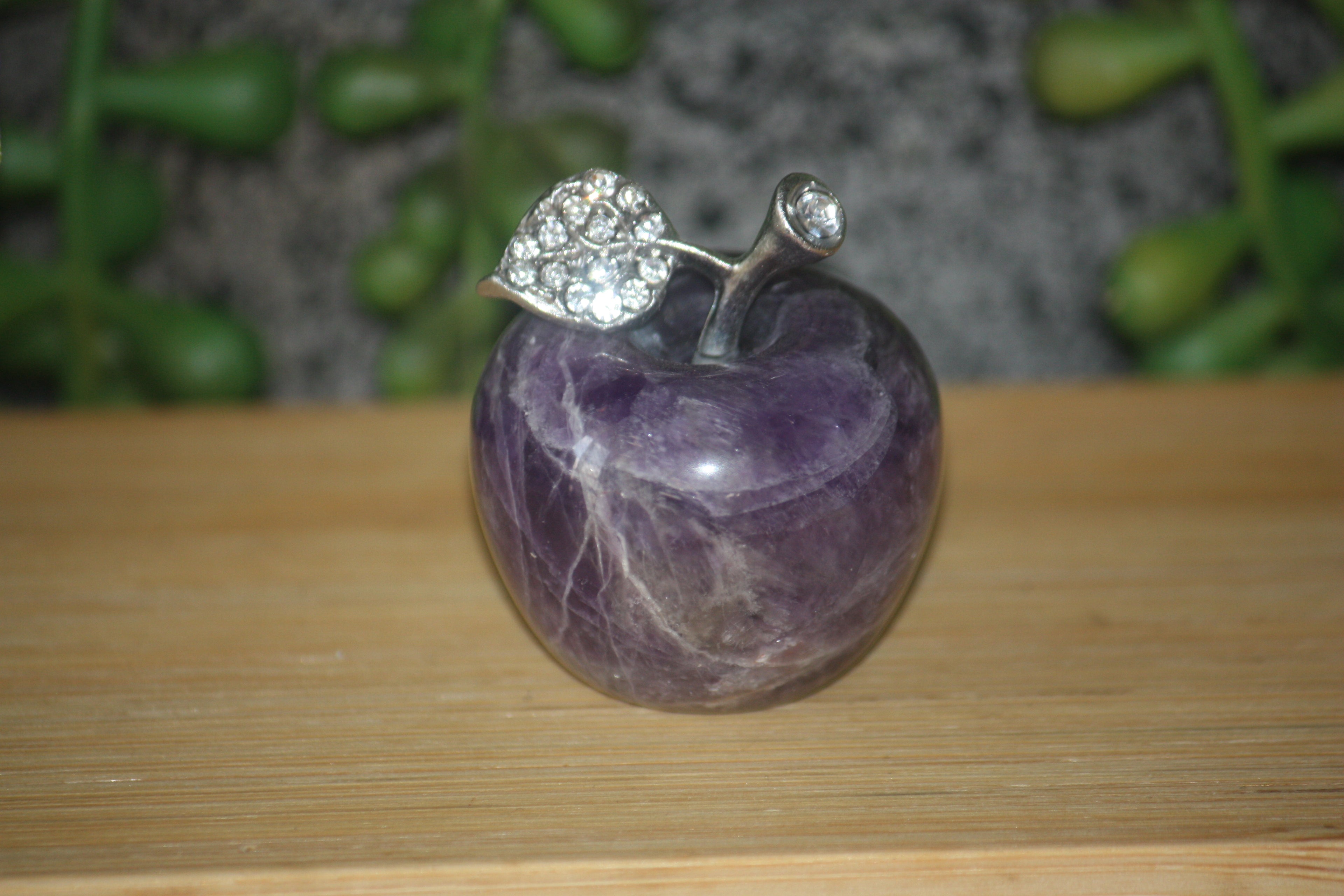 Amethyst Apple Carving 3