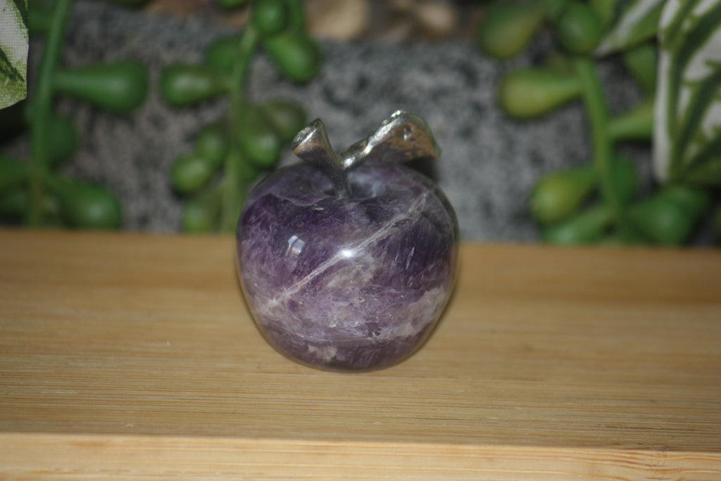 Amethyst Apple Carving 3