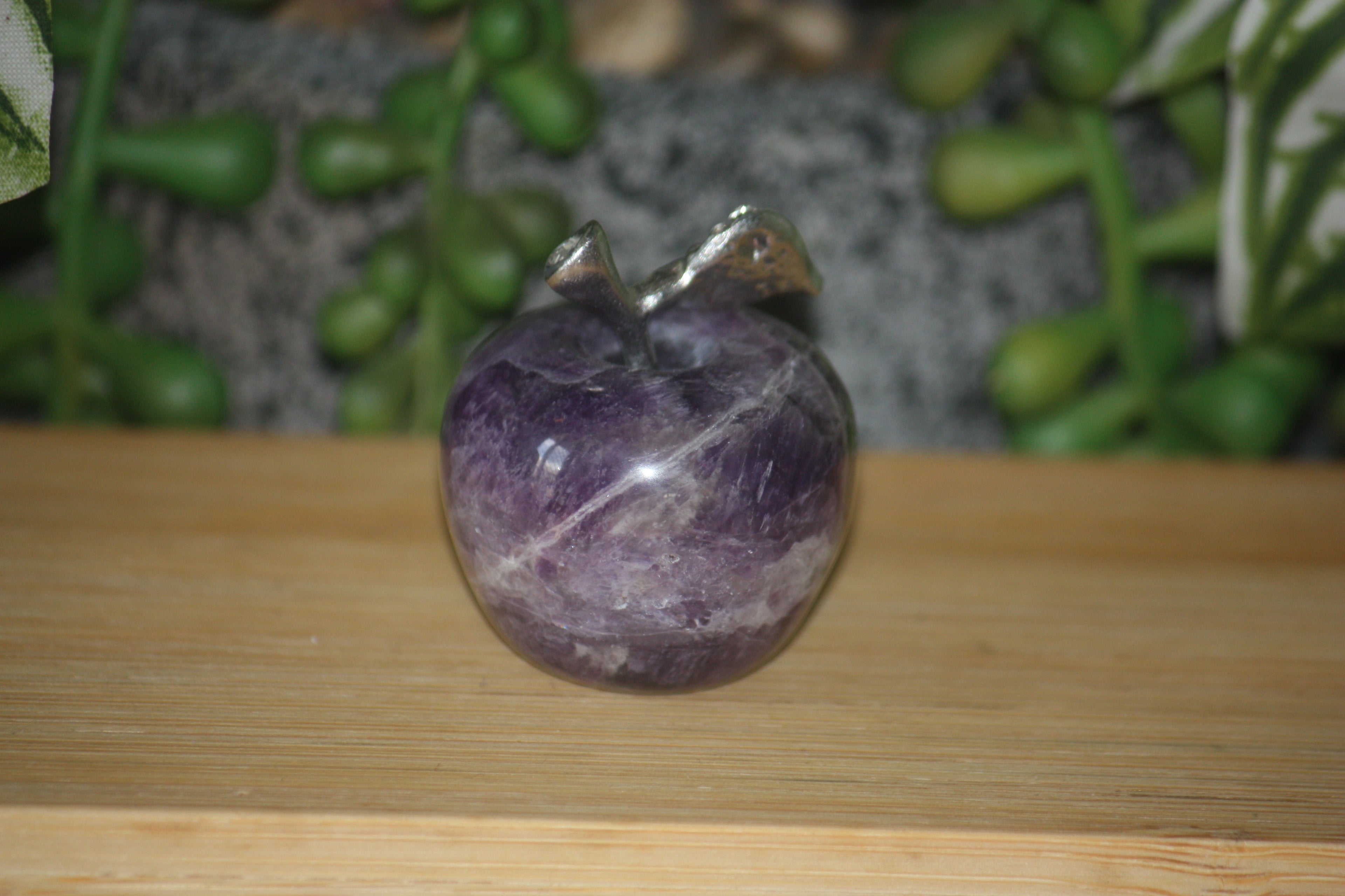 Amethyst Apple Carving 3